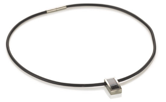 0731-02 Boccia Titanium Pendant