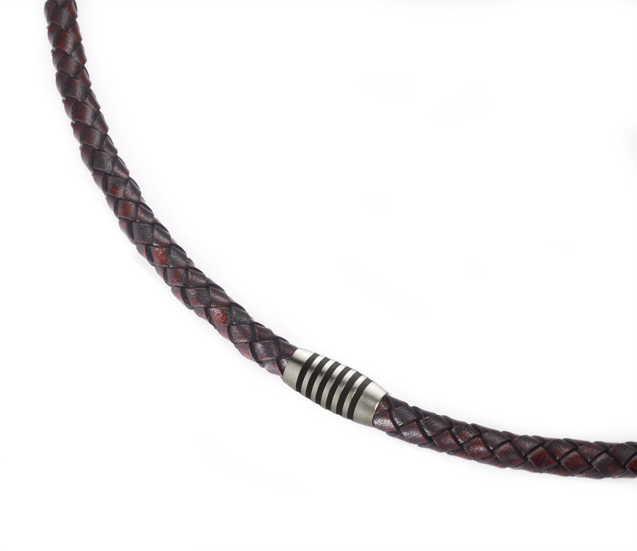 0843-04 Boccia Titanium Necklace